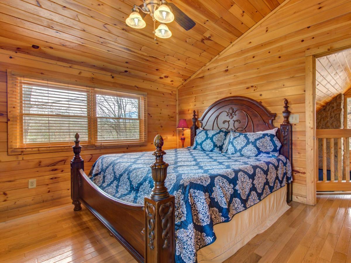 Splashing Sunrise, 2 Bedrooms, Private Pool, Arcade, Hot Tub, Sleeps 6 Pigeon Forge Luaran gambar