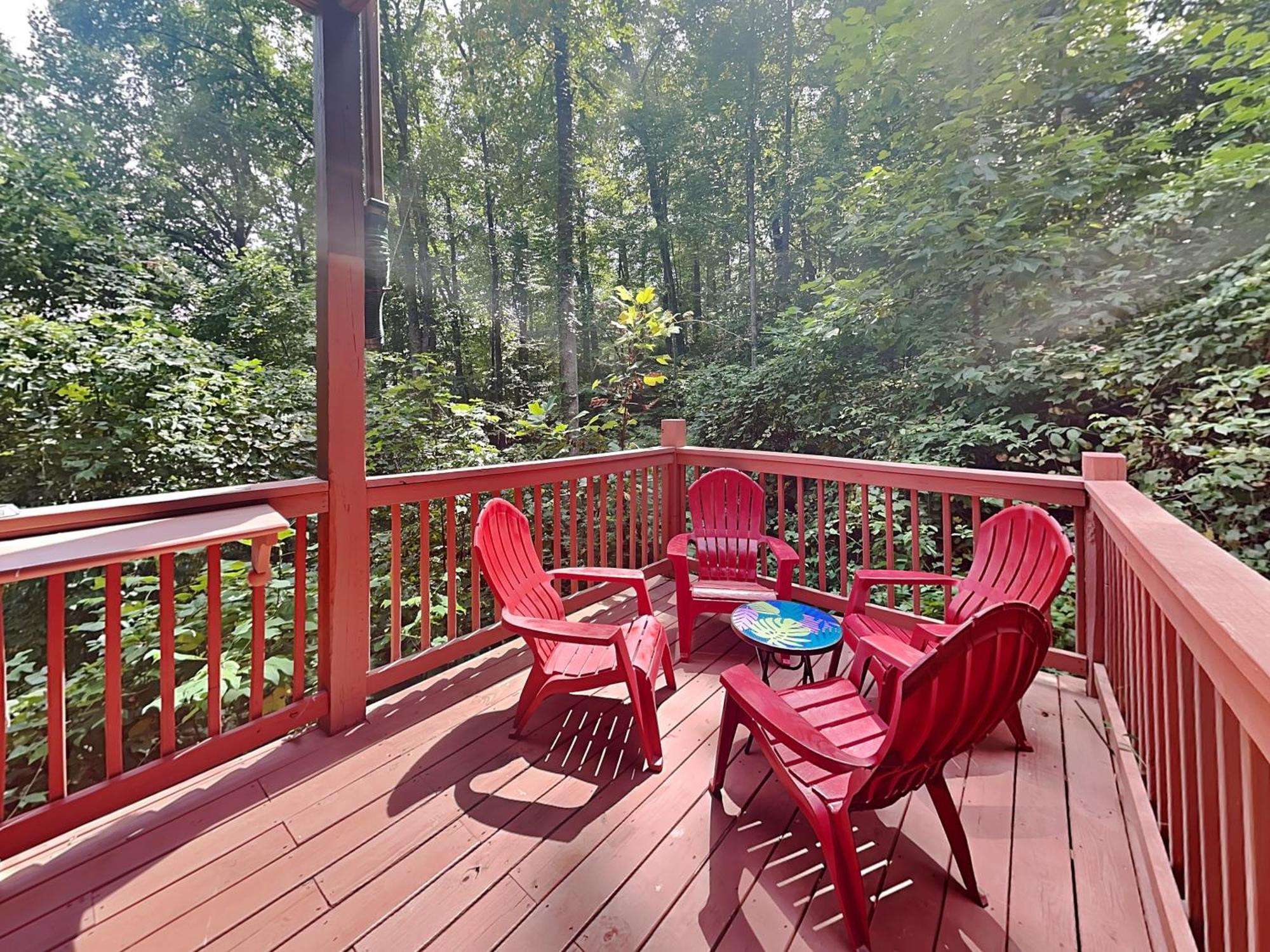 Splashing Sunrise, 2 Bedrooms, Private Pool, Arcade, Hot Tub, Sleeps 6 Pigeon Forge Luaran gambar